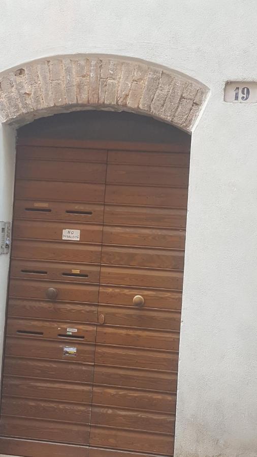 Via Della Posterna Διαμέρισμα Σπολέτο Εξωτερικό φωτογραφία